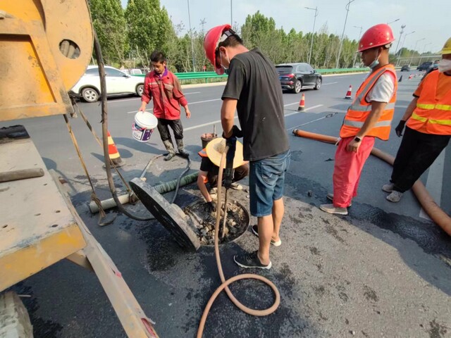 南宁管道潜水封堵气囊
